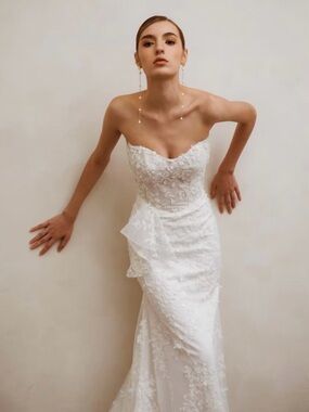 Adriana Madrid ‘Edeline’ Gown
